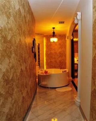 фото отеля Yusu Holiday Inn