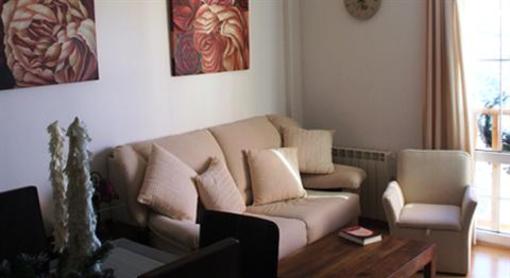 фото отеля Apartamentos Habitat Economy