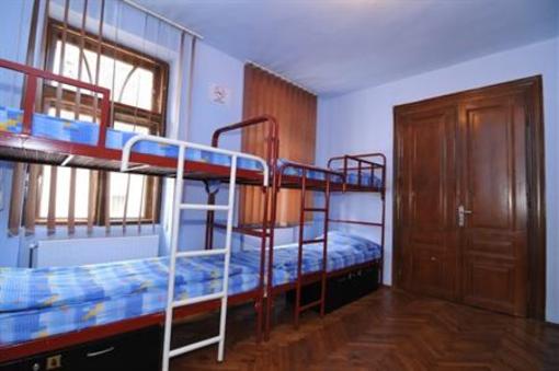 фото отеля Old Town Brasov Hostel