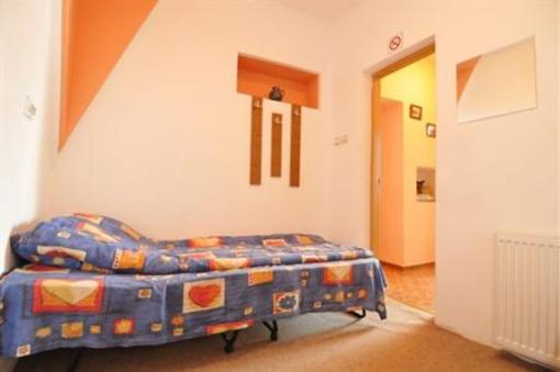 фото отеля Old Town Brasov Hostel