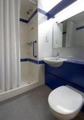 фото отеля Travelodge Hotel Liverpool
