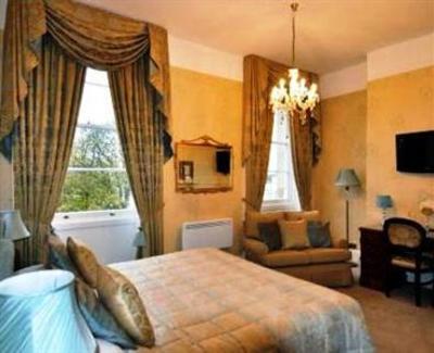 фото отеля Willoughby House Hotel Cheltenham
