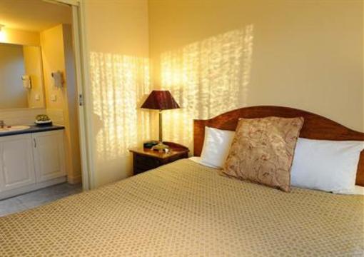 фото отеля Ashmont Motor Inn