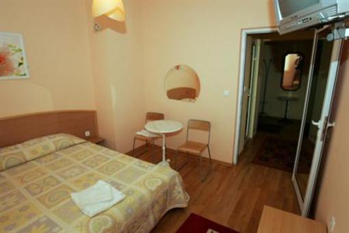 фото отеля Ognian Apartments Sofia