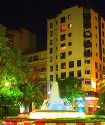 фото отеля Hotel Iberia Plaza de America