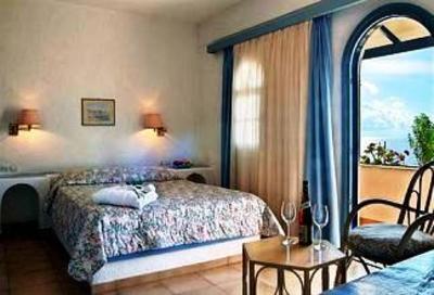 фото отеля Coriva Beach Hotel Ierapetra