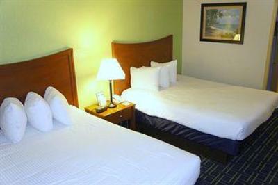 фото отеля Emerald Coast Inn & Suites Fort Walton Beach