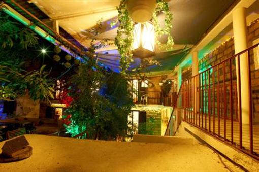 фото отеля Bon Accueil Hotel Porto-Ota