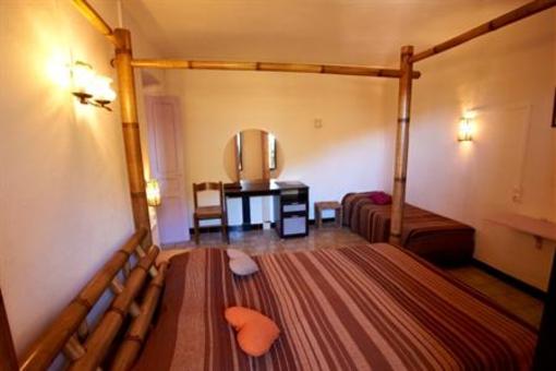 фото отеля Bon Accueil Hotel Porto-Ota