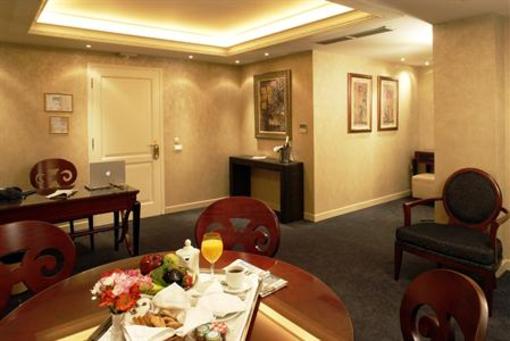 фото отеля Theoxenia House Hotel