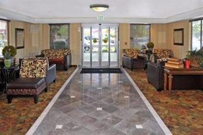 фото отеля Oxford Suites Lancaster (California)