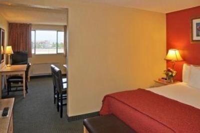 фото отеля Oxford Suites Lancaster (California)