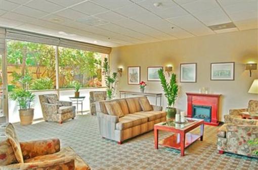 фото отеля Best Western Plus Gateway Hotel Santa Monica