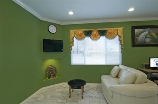 фото отеля Americas Best Value Inn-Bedford/DFW Airport