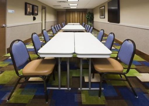 фото отеля Holiday Inn Express Hotel & Suites Mankato East