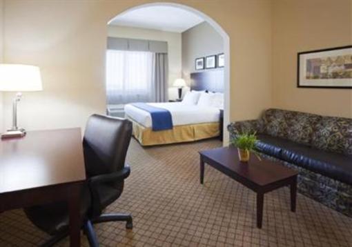 фото отеля Holiday Inn Express Hotel & Suites Mankato East