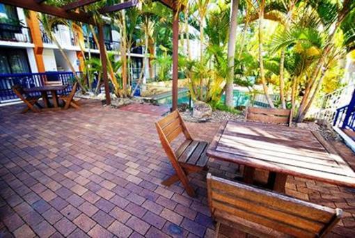 фото отеля Mardi Gras Holiday Apartments