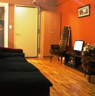 фото отеля Harlem Bed and Breakfast