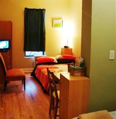 фото отеля Harlem Bed and Breakfast