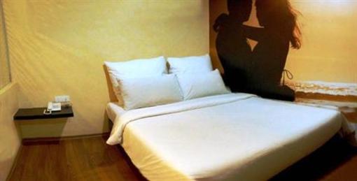 фото отеля Check In Hotel