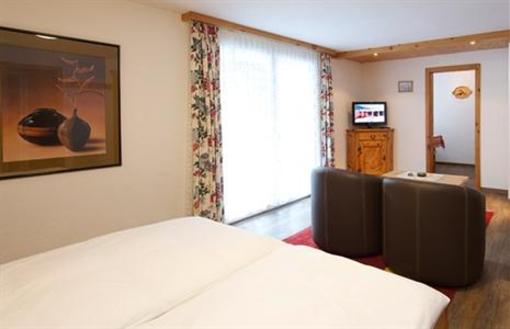 фото отеля Hotel Matterhornblick