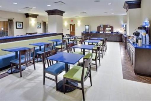 фото отеля Holiday Inn Express Hotel & Suites Williamsport
