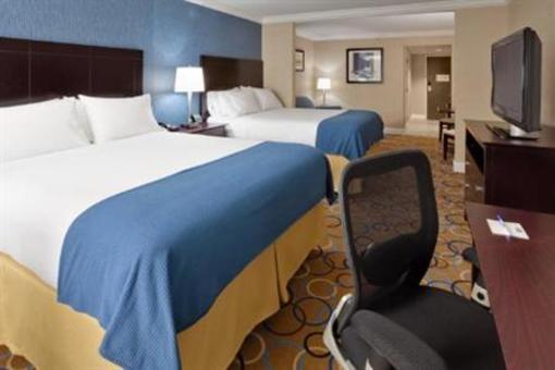 фото отеля Holiday Inn Express Hotel & Suites Williamsport