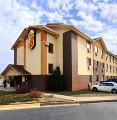фото отеля Super 8 Atlanta Hartsfield-Jackson Arpt