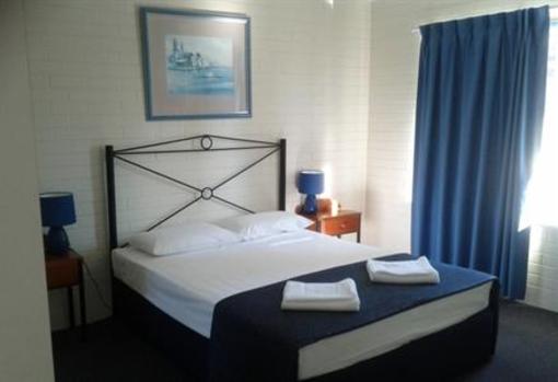 фото отеля Broadbeach Central Holiday Units