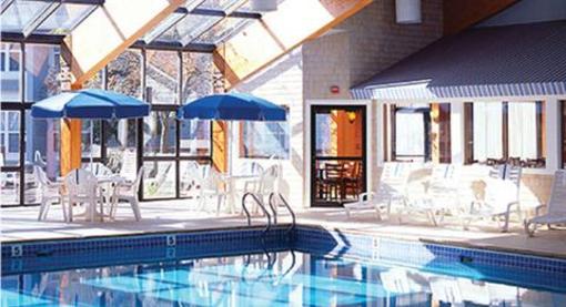 фото отеля Holiday Inn Hyannis