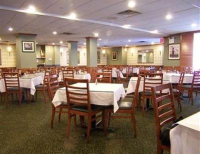 фото отеля Holiday Inn Midtown 57th St