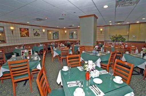 фото отеля Holiday Inn Midtown 57th St