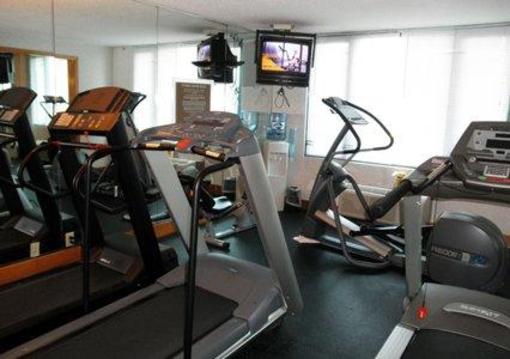 фото отеля Clarion Hotel Chicago Midway