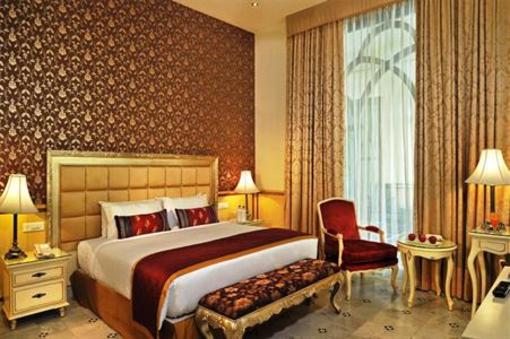 фото отеля Rajasthali Resort and Spa