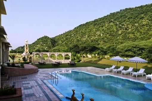 фото отеля Rajasthali Resort and Spa