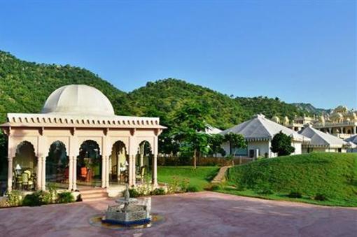 фото отеля Rajasthali Resort and Spa