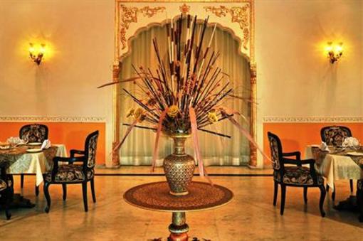 фото отеля Rajasthali Resort and Spa