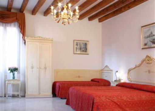 фото отеля Hotel Bernardi Semenzato