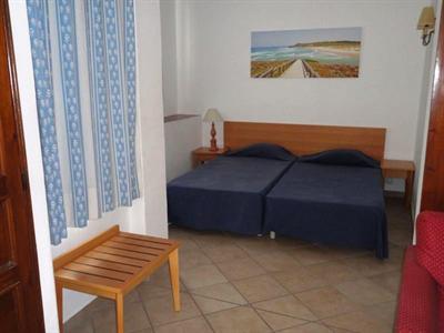 фото отеля Apartamentos Turísticos Interjumbria Albufeira