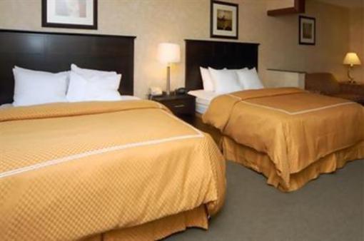 фото отеля Crowne Plaza Grand Rapids Airport