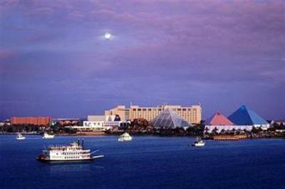 фото отеля Moody Gardens Hotel Galveston