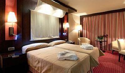 фото отеля Hotel Cordoba Center