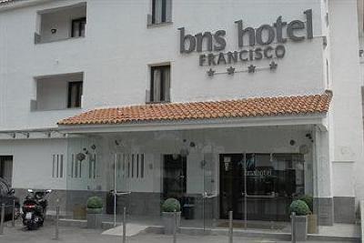 фото отеля BNS Hotel Francisco