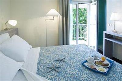 фото отеля Hotel Estense Bellaria-Igea Marina
