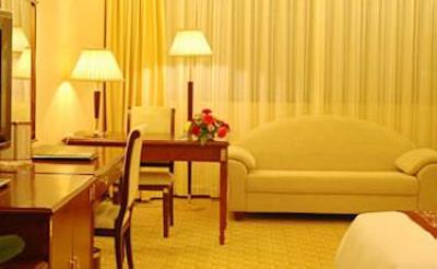 фото отеля Winnerway Hotel