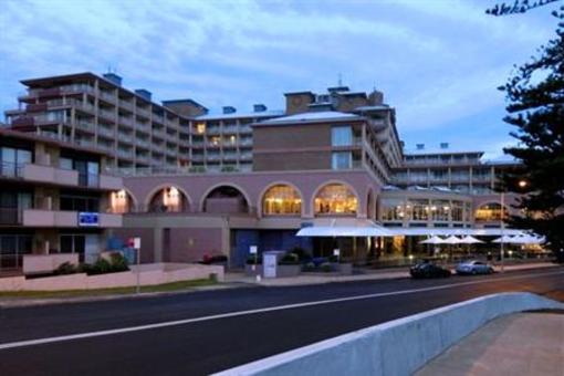 фото отеля Crowne Plaza