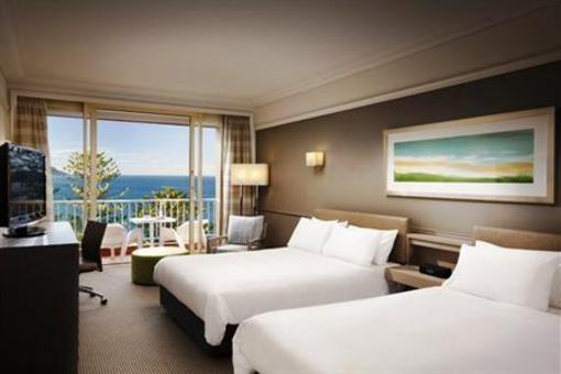 фото отеля Crowne Plaza