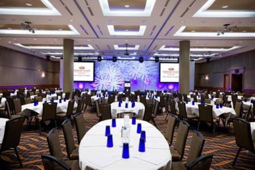 фото отеля Crowne Plaza