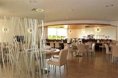 фото отеля Novotel Reims Tinqueux