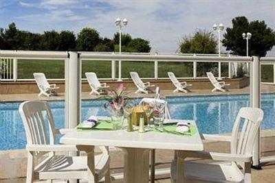 фото отеля Novotel Reims Tinqueux